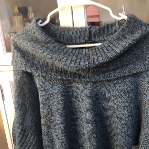 ❤️ Sweater - Picture 6 of 6